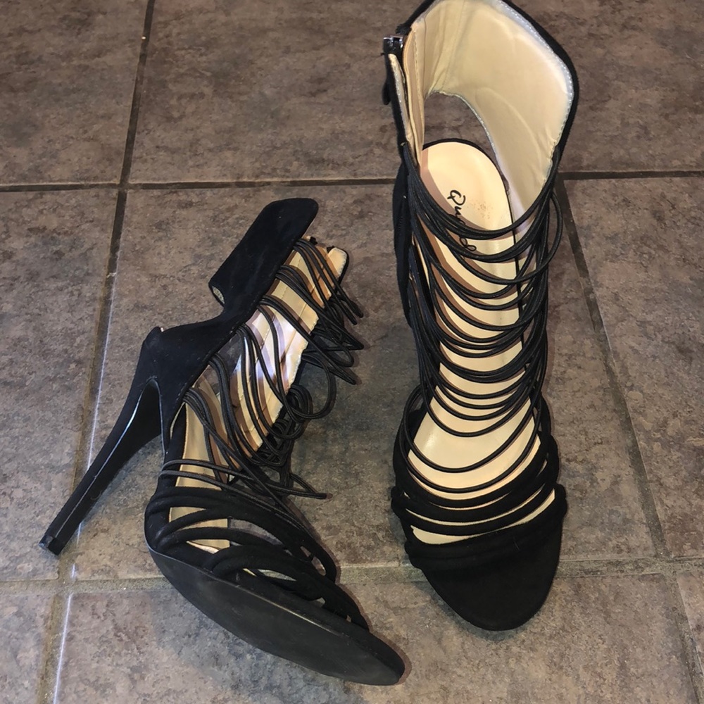 Slinky Strap Stilettos Black (Worn Once)